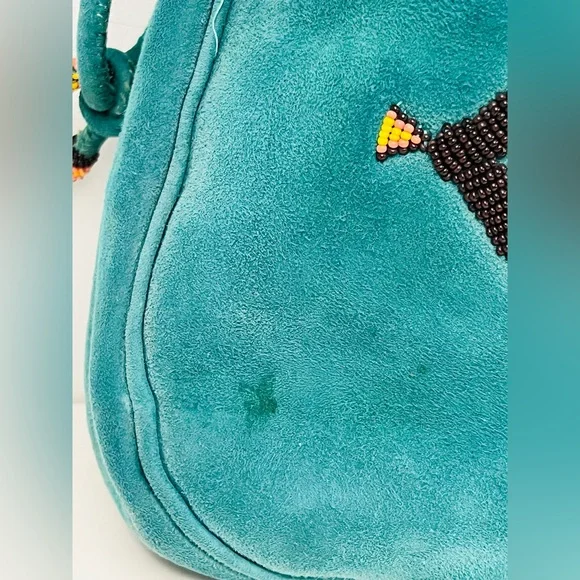 ❌SOLD❌ 🌼MARKDOWN🌼 Teal Faux Suede with Bead Work Design Drawstring Bag - Picture 6 of 12